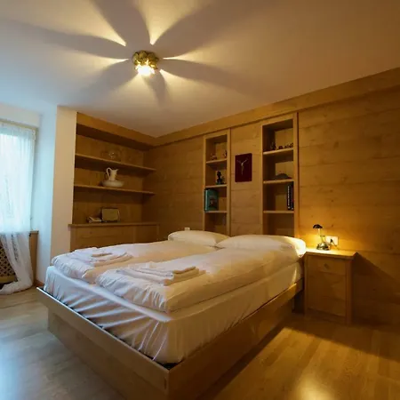 Casa Alvera Daire Cortina dʼAmpezzo